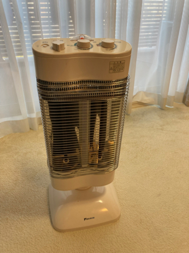 ダイキン遠赤外線ストーブ セラムヒートERFT11MS