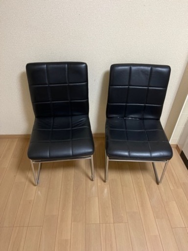 ダイニングの椅子