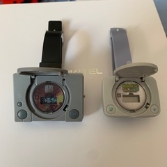 PlayStation型腕時計2種の画像