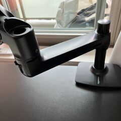 【エルゴトロンのOEM】デスクマウント モニターアーム ブラック