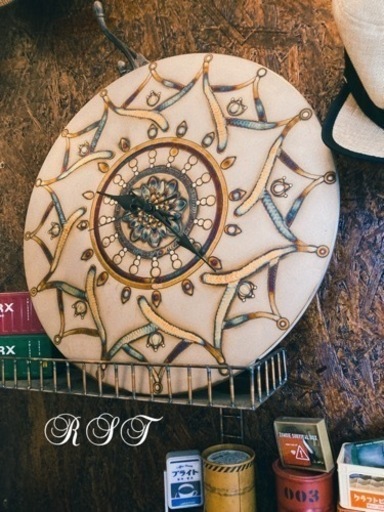 ステンレス溶接で描いた掛け時計　ステンレスrst