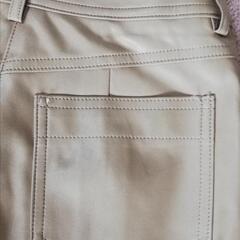 長谷川縫製の最高級合成皮革レディースパンツの画像