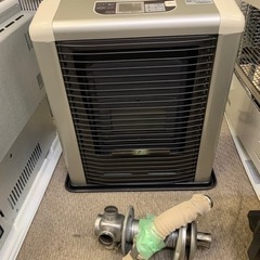 美品　SUNPOT サンポット◇ゼータスイング/FFR-563SX　FF式石油暖房機/木造 15畳 コンクリート 23畳/2017年