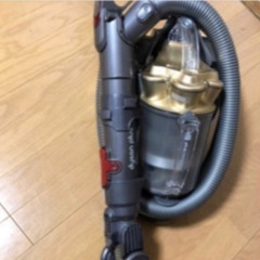 ダイソン　掃除機の画像