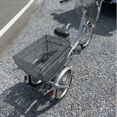 三輪車自転車　譲渡証付きの画像