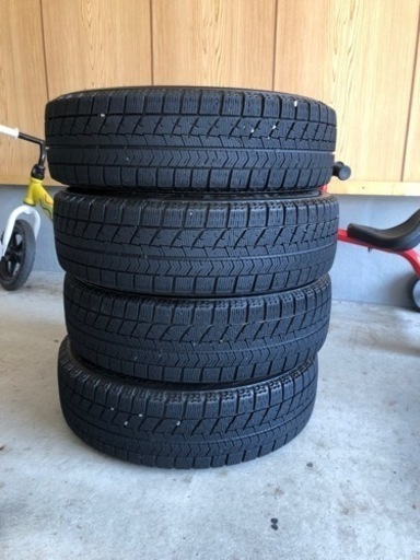 2017年製造  14インチホイール付きスタッドレス BS VRX