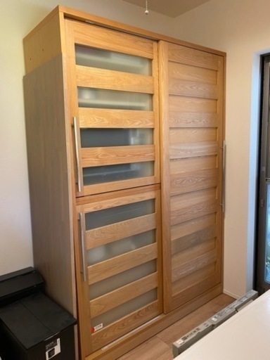 食器棚　北欧風