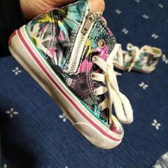 👟VANS👟子供用スニーカー😍🤙の画像