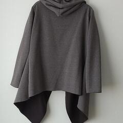 羽織りコートの画像