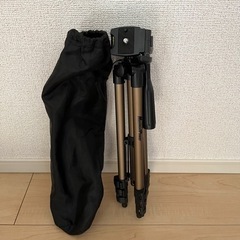 カメラ三脚