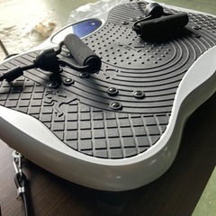 ● 振動マシーン、バランスウェーブ、エクササイズの画像