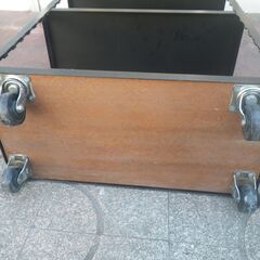 ■配達可■スチールラック 幅60.5　奥行30　高80　キャスター付き ブラックの画像