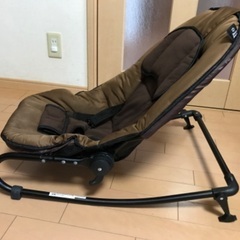 ベビー　チェアの画像