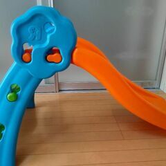 折りたたみ滑り台 トイザらス