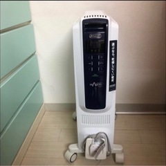 デロンギ　オイルヒーター 【中古】