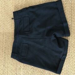 ウール黒ショートパン(Mサイズ)の画像