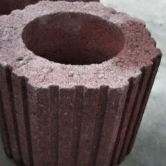 丸型レンガ差し上げます。