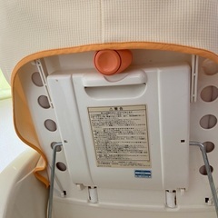 お値下げ中！combiハイローチェアの画像