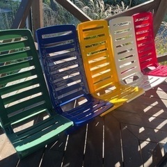 カラフルなチェア。の画像