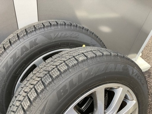 値下げしました‼️【スタッドレスタイヤ】ブリヂストン BLIZZAK VRX2 165/70R14