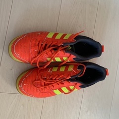 adidasフットサルシューズ26.0の画像