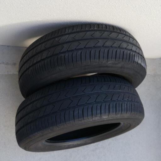 中古 TOYOタイヤ2本