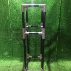 ★愛知発 タイヤラック  4本収納可能 ガレージ部品 直接引き取り歓迎の画像