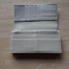 開運・金運☆白蛇200万円入る財布の画像