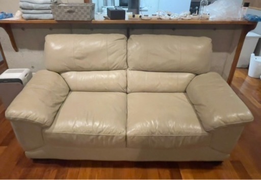 本革ソファ　2人用　ニトリ　美品　いい味出てます！