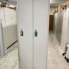 中古　コクヨ　2人ロッカー　2人　ロッカー　2人用ロッカー　鍵付...