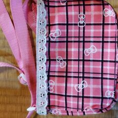 ジャンク品、子供用バッグ、カバン、鞄、ハローキティ、中古の画像