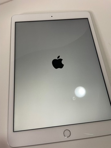 Apple iPad(第8世代)（型番：A2429)