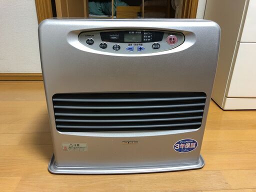 ダイニチ石油ファンヒーター（型番FW-5580E）