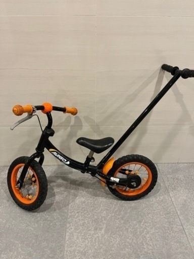 二輪車　三輪車　ストライダー
