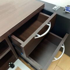 TVラックの画像