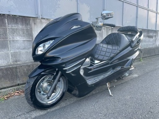 マットブラックカラー‼︎ 【YAMAHA マジェスティ】スピーカー４発付き‼︎