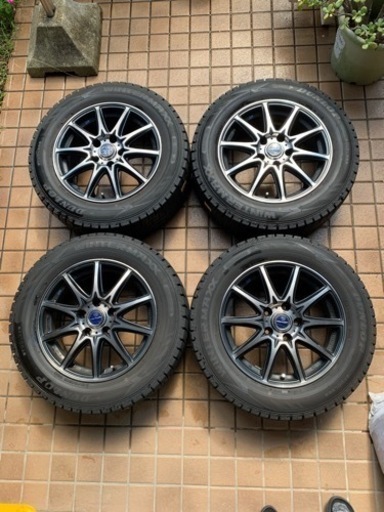 ホイール付スタッドレスタイヤ