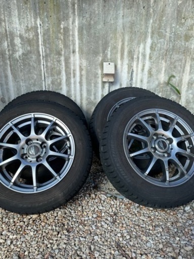 スタッドレス　ブリヂストン　シュナイダー