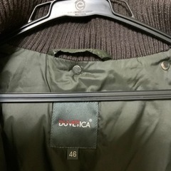 デュベティカ　DUVETICA ダウンジャケット　メンズ46 身幅54、着丈63、袖丈59センチの画像