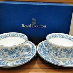 【中古品】ミントン　シャリマーカップ＆ソーサー　ボーンチャイナ　ブルー花柄　2客セットの画像