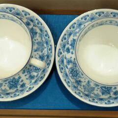 【中古品】ミントン　シャリマーカップ＆ソーサー　ボーンチャイナ　ブルー花柄　2客セットの画像