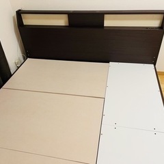 ベットフレームの画像