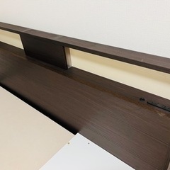 ベットフレームの画像