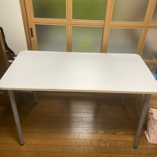 《決まりました》イケヤ　120*60*72 テーブル　白