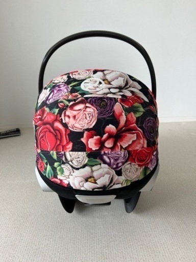 cybex クラウド Z i-Size