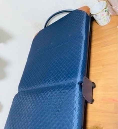 Single bedシングルベッド