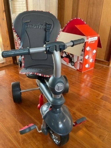 手押し三輪車