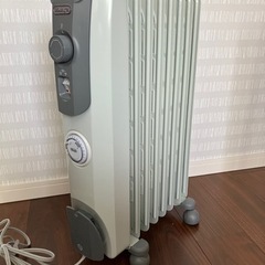 デロンギ　オイルヒーター