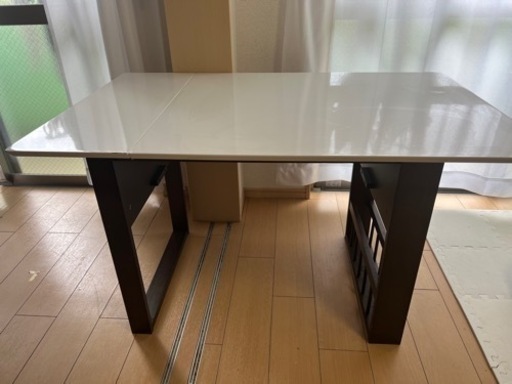 オシャレなテーブル⭐️