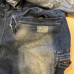 初めまして作業着の破れなど安く補修していただきたいです。の画像